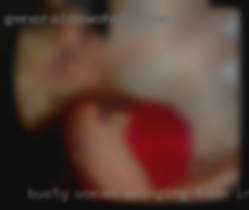 busty woman swinging town in looking for a man busty woman swinging town in looking for a man