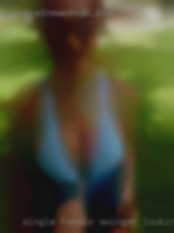 single female swinger looking for sex nudist single female swinger looking for sex nudist